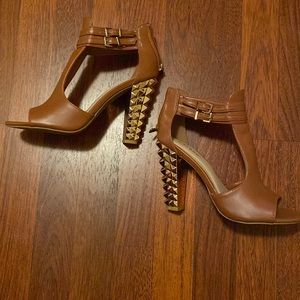Brown and Gold Heels size 8.5